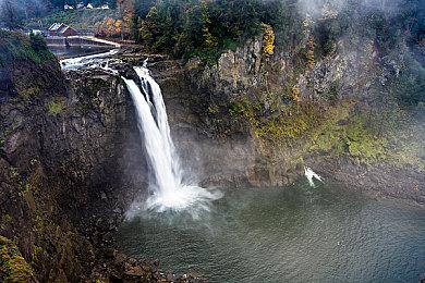 好评合作恐游《致命公司》更新60上线 多项新内容